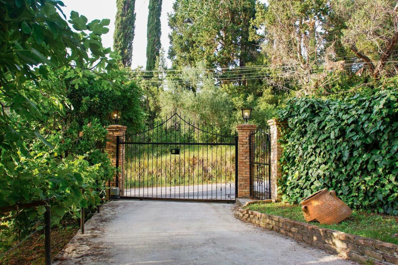 Villa Brigadoon Corfu Agios Ioannis Peristerion Eksteriør bilde