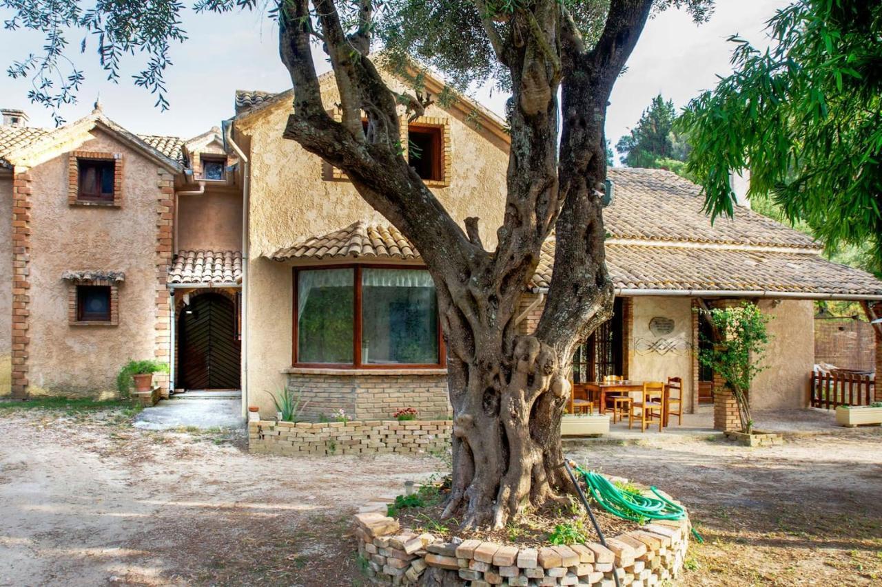 Villa Brigadoon Corfu Agios Ioannis Peristerion Eksteriør bilde